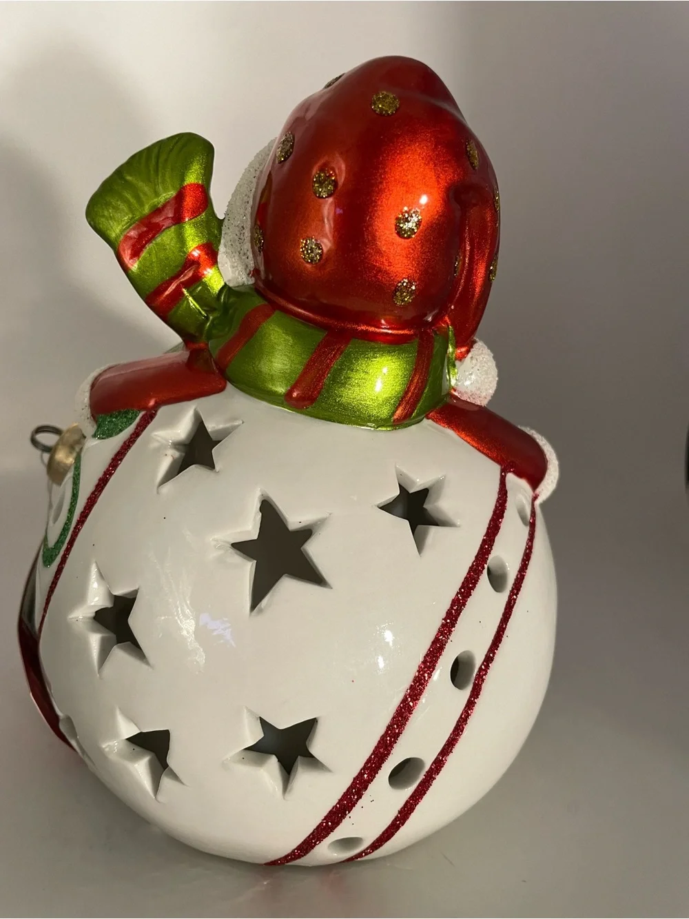Christmas decoration lights up new tag boxed